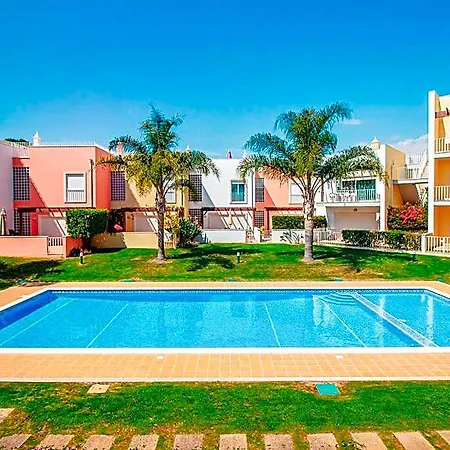 فندق Old Village & Prestige 3*